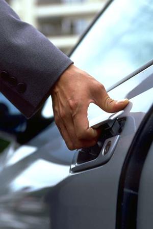 「失敗しない！お得に車検を受けるための完全ガイドとおすすめサービス」